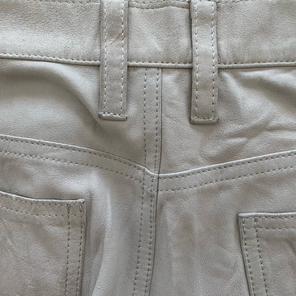 Current/Elliot Goat Leather Boyfriend Short - Picture 8 of 16